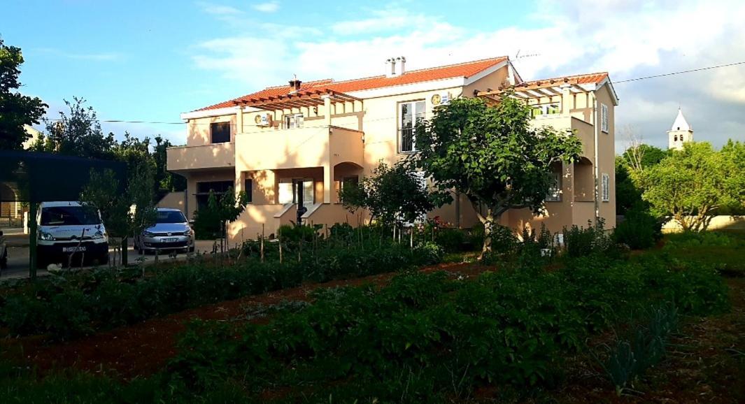 Apartments Ratka Zaton  Ngoại thất bức ảnh