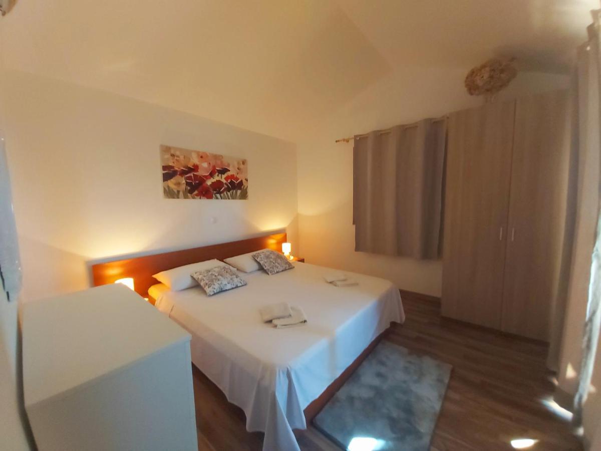Apartments Ratka Zaton  Ngoại thất bức ảnh