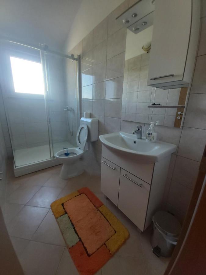 Apartments Ratka Zaton  Ngoại thất bức ảnh